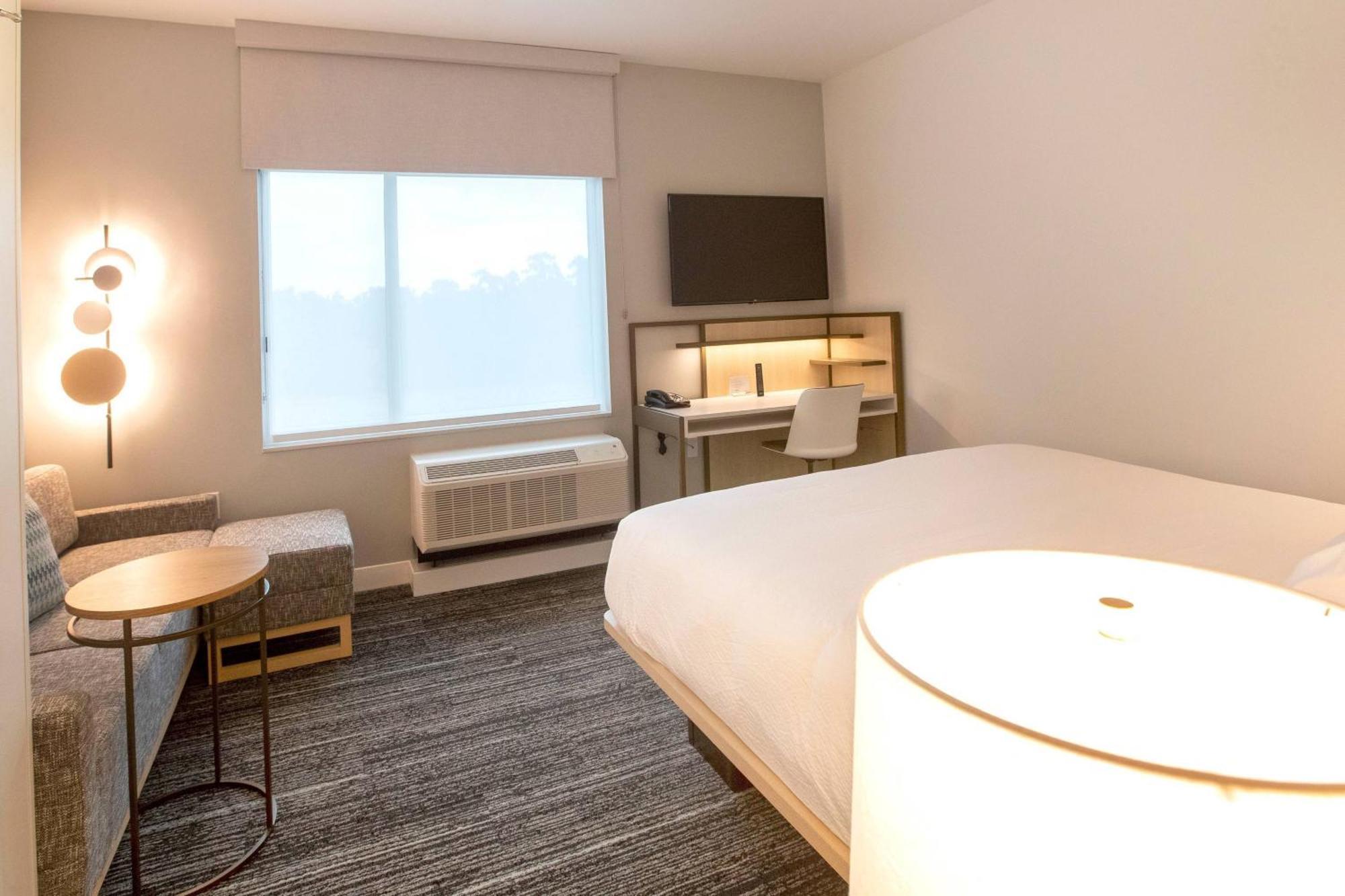 Towneplace Suites By Marriott Conroe Exteriör bild